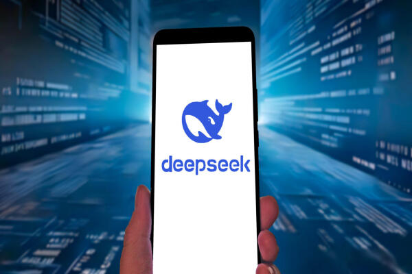 Ứng dụng DeepSeek trên iOS gửi dữ liệu không mã hóa đến các máy chủ do ByteDance kiểm soát.